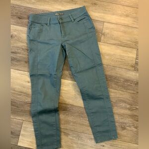 Prana soft green ankle jean. Size 8/29